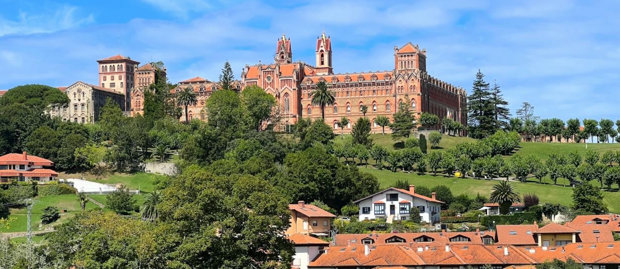 Free tours in Comillas, Spain