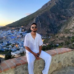 Tour in Chefchaouen.
