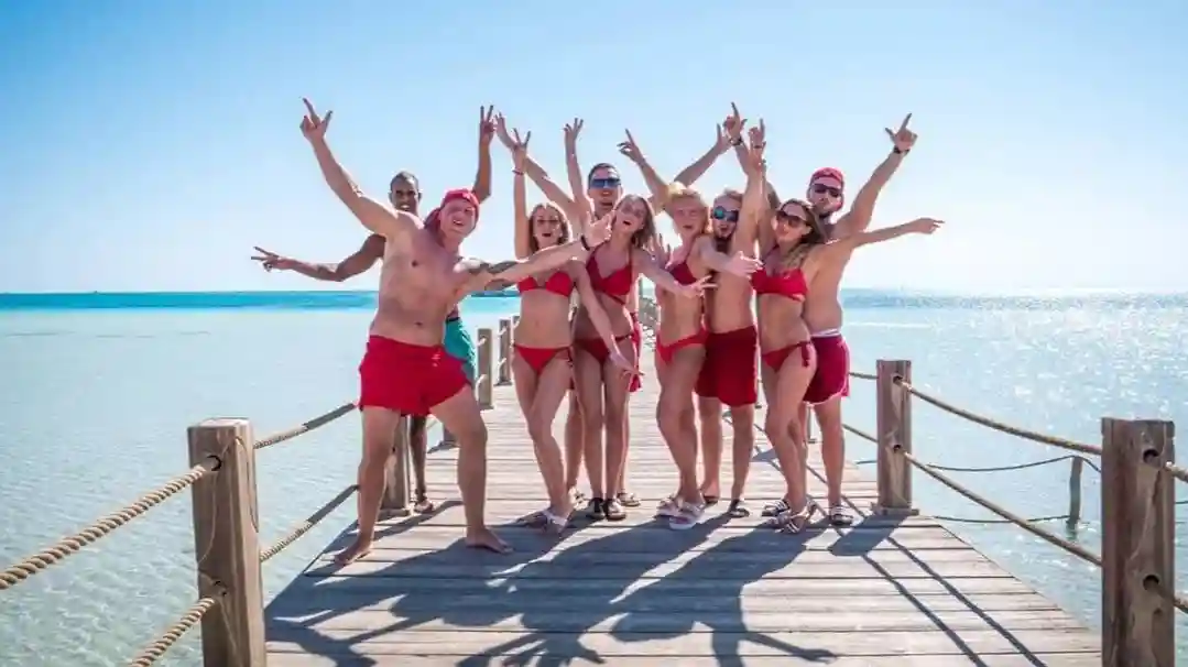 Insel Orange Bay: Schnorchel Tour von Hurghada + Wassersport + Mittagessen