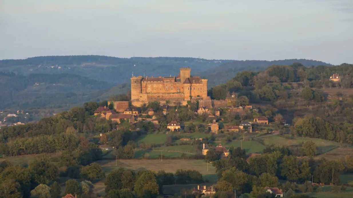 Château de Castelnau-Bretenoux: Entry Ticket Provided by Tiqets International B.V.