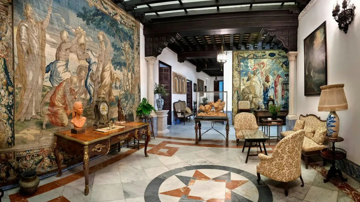 Virrey Laserna Palace: Guided Tour Provided by Palacio del Virrey Laserna SL
