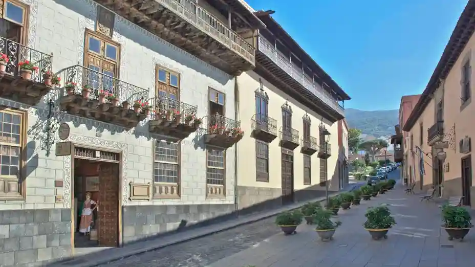 Casa de los Balcones: Entry Ticket Provided by Buen Sitio de la Orotava S.L