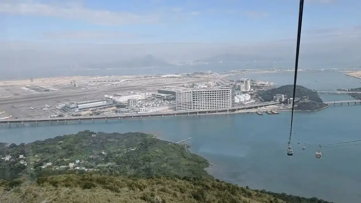 Ngong Ping Cable Car: Standard/Crystal Cabin Provided by Ngong Ping 360 Limited