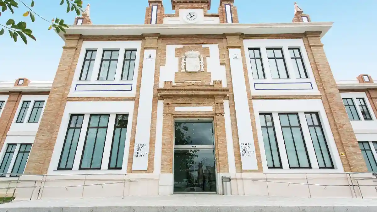 MEET & Colección del Museo Ruso Málaga: Entry Ticket Provided by Ayuntamiento de Málaga