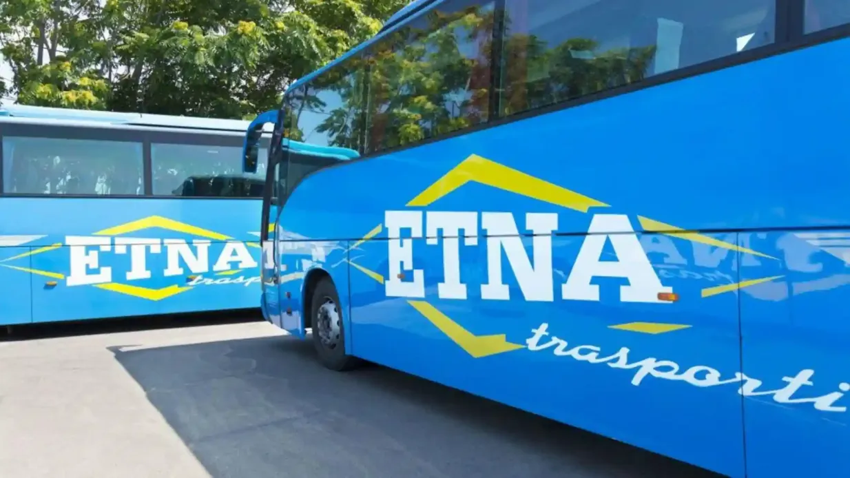 Aeroporto di Catania Fontanarossa: Trasferimento in autobus dal terminal degli autobus di Taormina all'aeroporto