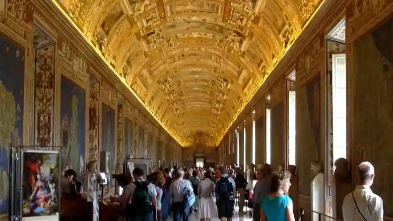 Omnia Smart: Musei Vaticani, Colosseo e Palazzo del Laterano