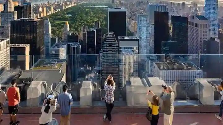 Top of the Rock: bilhete de entrada + 2 atrações Organizado por GO City USA