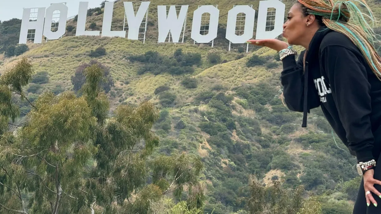 Hollywood Sign Los Angeles: 2-5.Std. geführte Tour mit Snacks Bereitgestellt von Food Travel Toilets