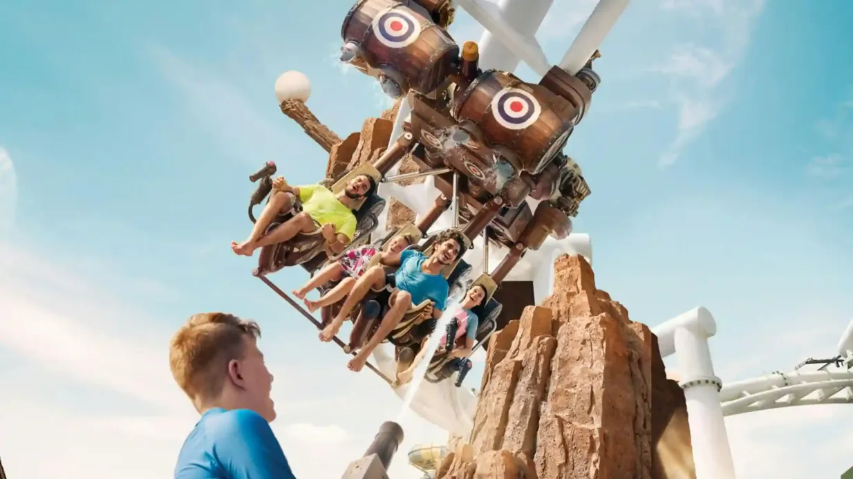 Yas Waterworld: Biglietto d'ingresso + Servizio navetta Fornito da Miral Experiences LLC