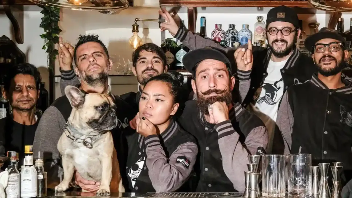Catane : Visite guidée des pubs italiens