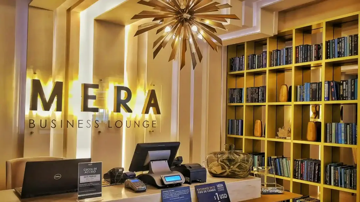 Aeropuerto Internacional de Cancún: Acceso a la Sala de Negocios MERA