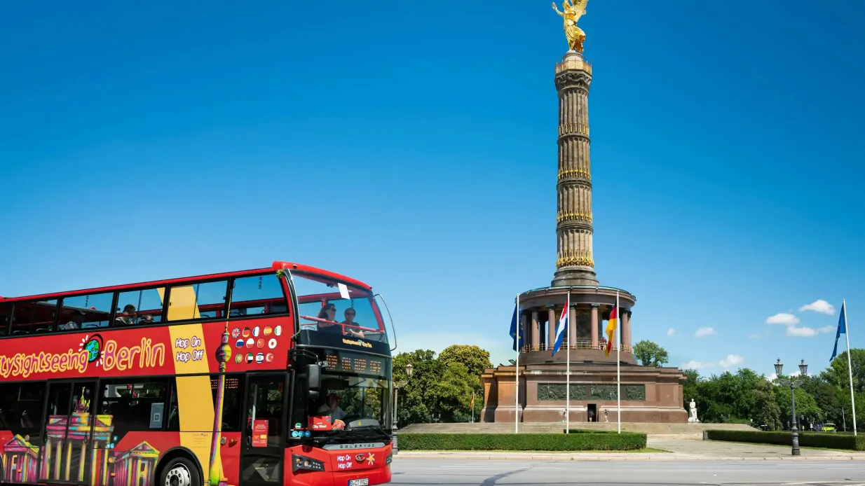 Berlin: 24 oder 48 Stunden Hop-on Hop-off Bus (alle Strecken)