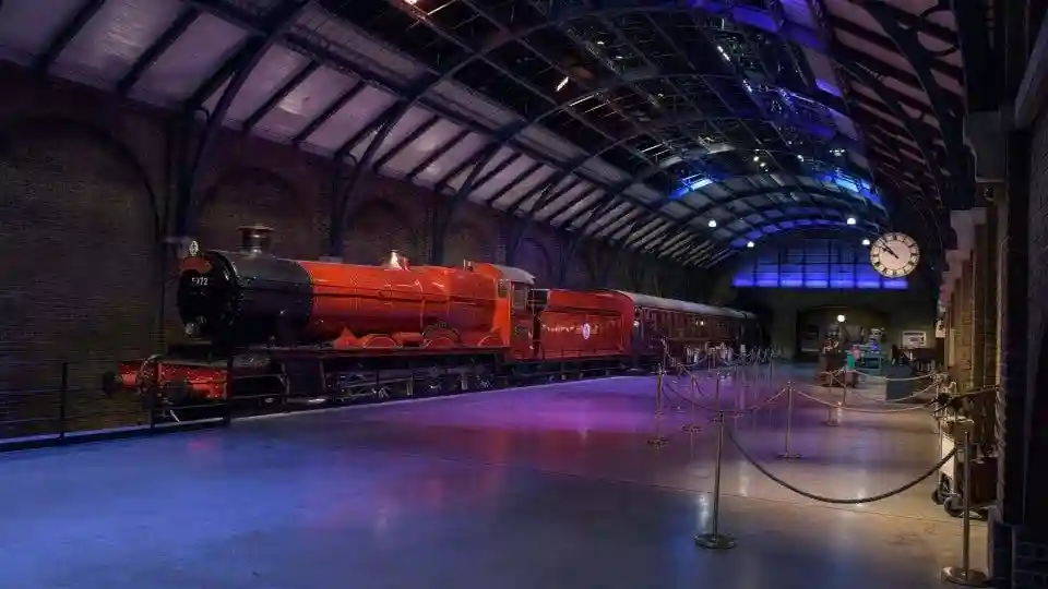 Harry Potter Warner Bros. Studio London: Entry + Roundtrip Transport Provided by GTi Travel Group Limited