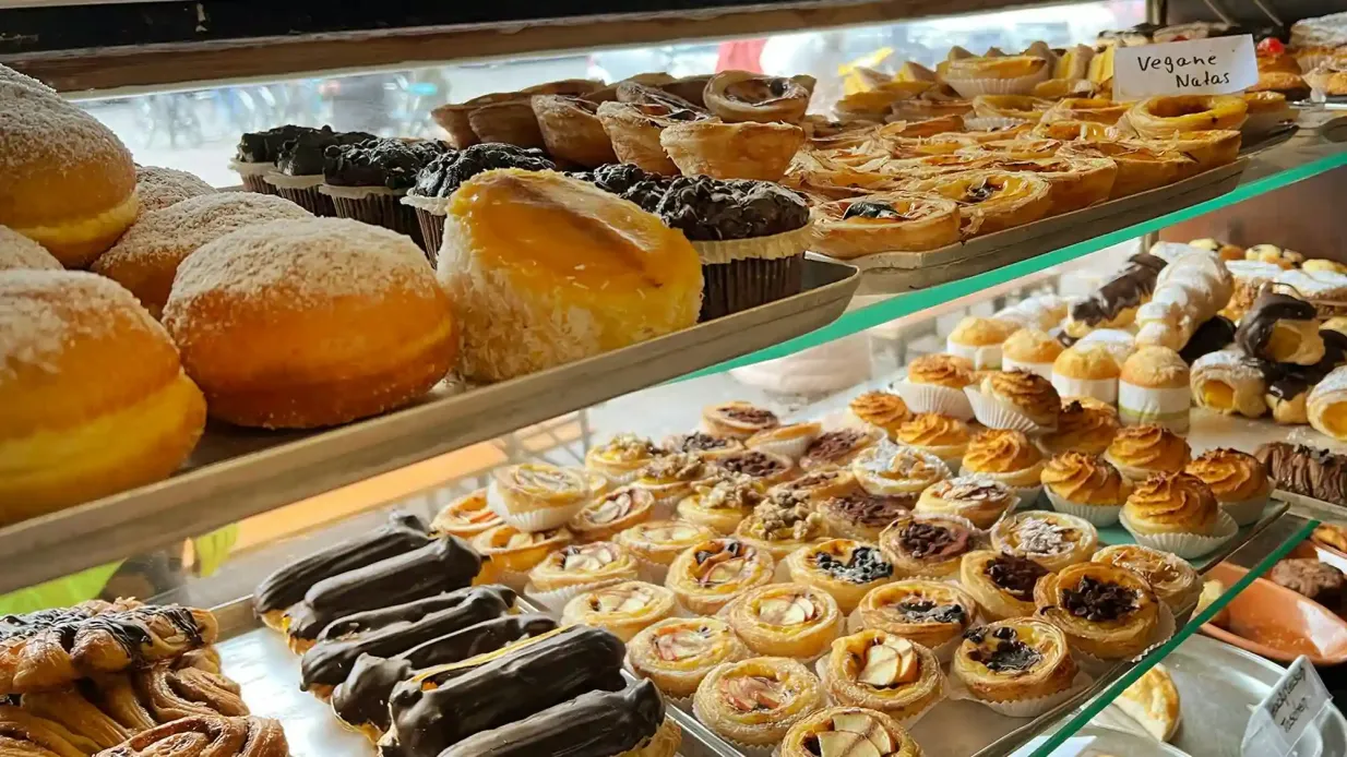 Hamburg: Sternschanze Food Tour Provided by Adventure World Tours