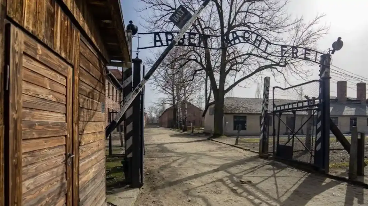 Auschwitz-Birkenau: Guided Tour