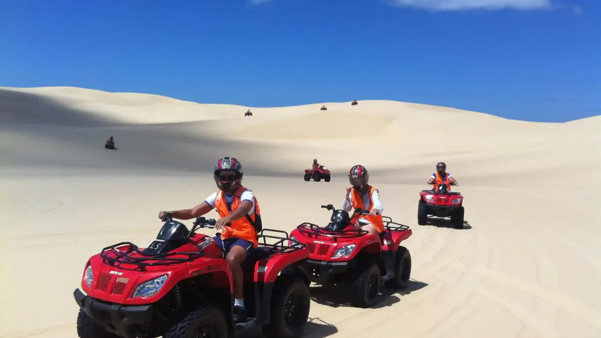 Excursion en quad à Worimi Sand Dunes Fournie par Sand Dune Adventures