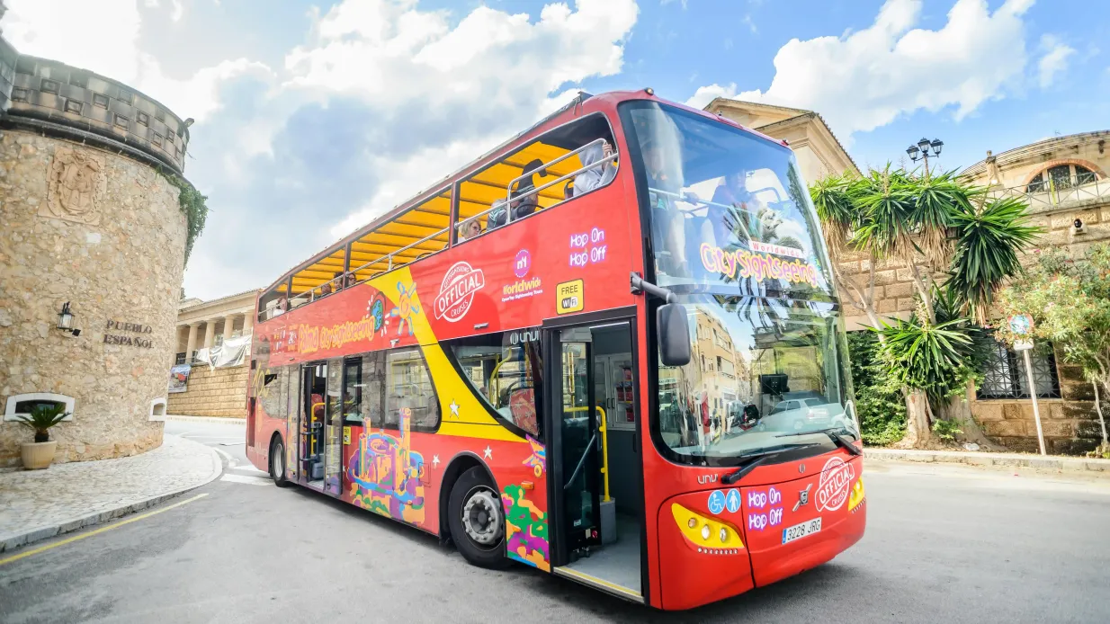 Mallorca: 24 or 48-Hr Hop-on Hop-off Bus + Boat Tour Provided by City Sightseeing LTD