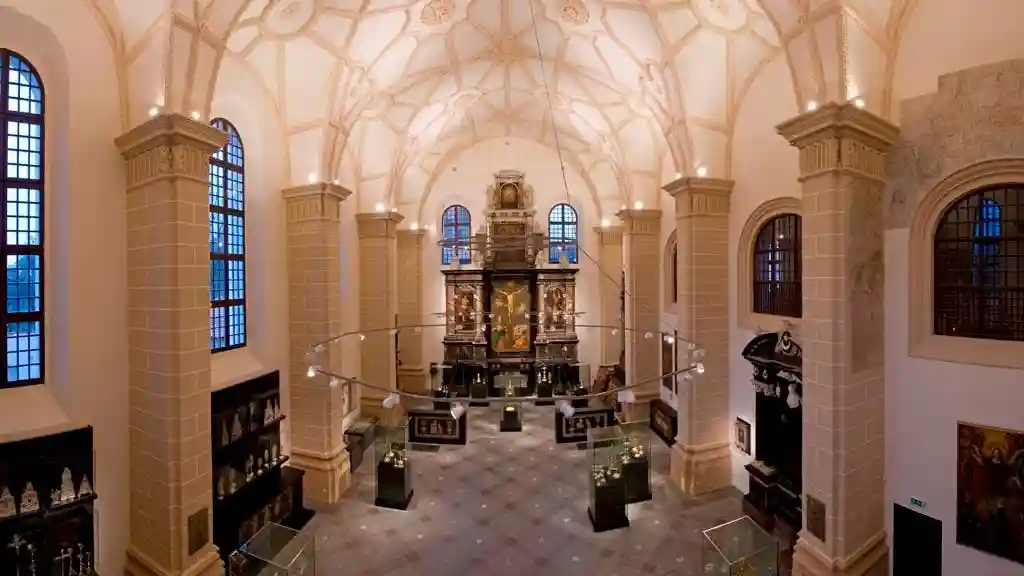 Museum für das kirchliche Kulturerbe: Schatzkammer Bereitgestellt von Bažnytinio paveldo muziejus