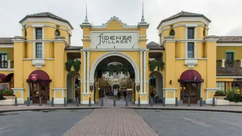Shopping Tour to Fidenza Village from Milan