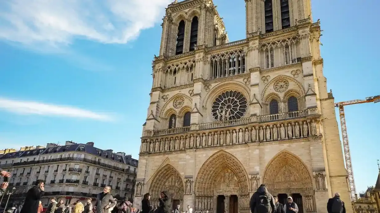 Cathédrale Notre-Dame de Paris & Sainte-Chapelle : Visite guidée semi-privée