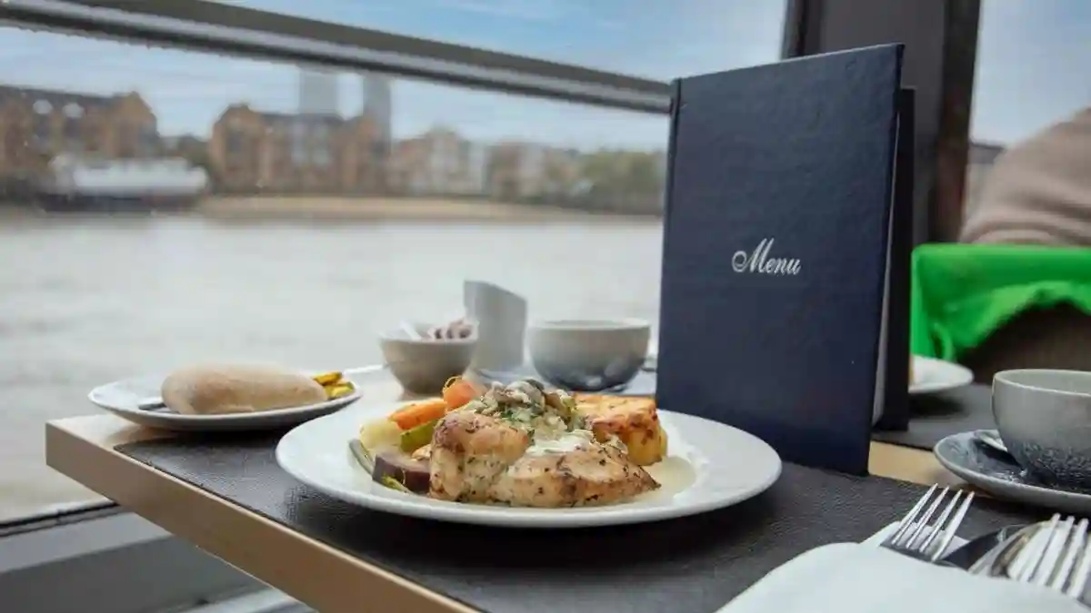 London: River Thames Lunch Cruise Provided by City Cruises PLC