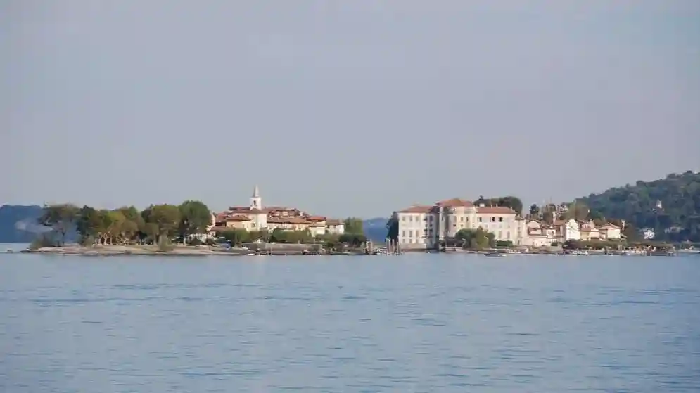 Isola Bella, Isola Madre & Isola dei Pescatori: Tour in barca Hop-on Hop-off Fornito da Book Your Italy by Travel-Lab T.O. & D.M.C.
