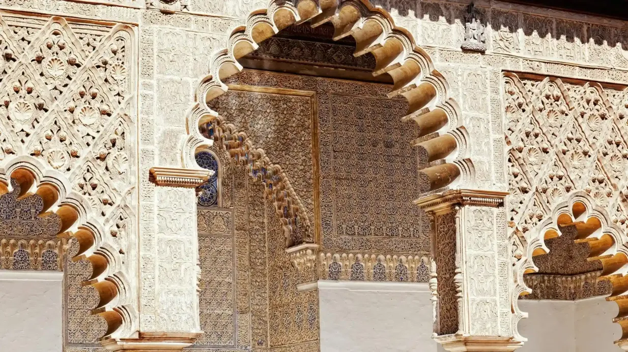 Alcázar di Siviglia: Biglietto salta-coda + Tour guidato Fornito da Nhue Concierge S.L.
