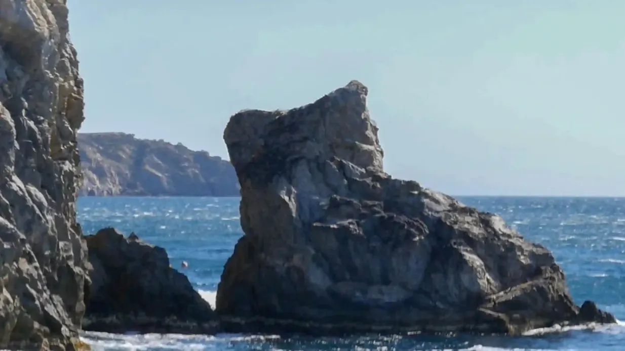 Costa Brava: Boat Trip to Cadaqués from Roses Provided by Nautilus Submarino, SL
