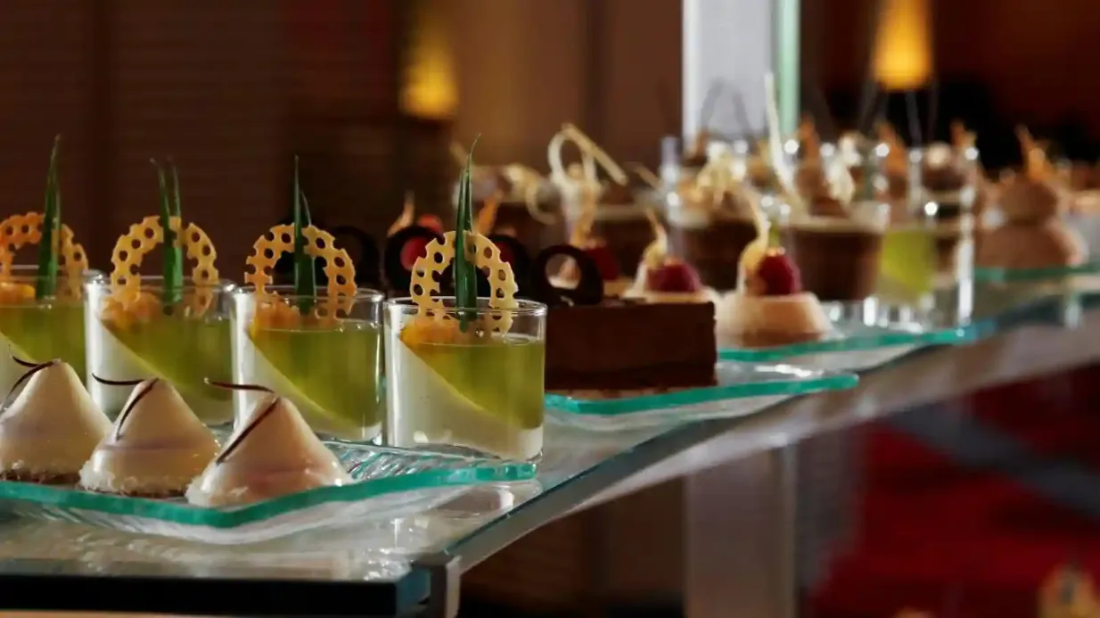 Cena a buffet allo zafferano all'Atlantis the Palm