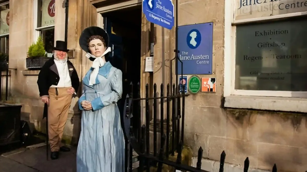 Visita autoguiada a pie por Bath (2 por 1) Operado por Vidi Guides