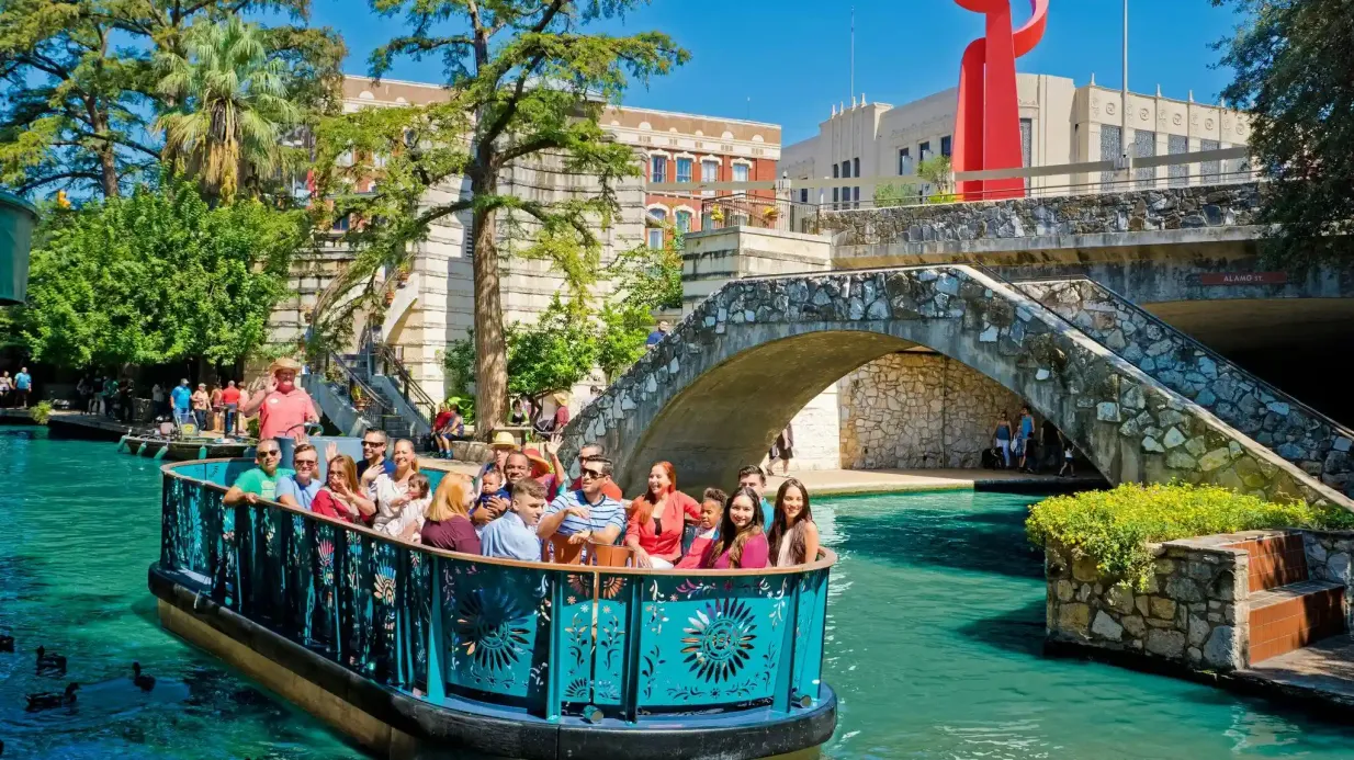 San Antonio: Highlights + Alamo Guided Tour Provided by See Sight Tours USD