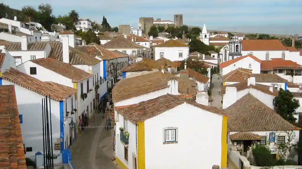Fátima, Óbidos e Nazaré: Gita guidata di un giorno per piccoli gruppi in partenza da Lisbona