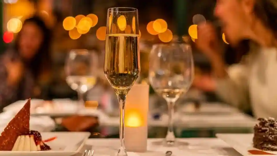 Budapest : Dîner-croisière + 1 boisson + musique live