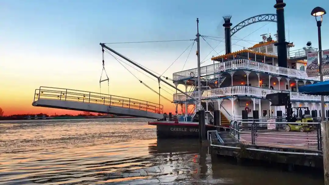 New Orleans: Jazz Cruise with Optional Dinner