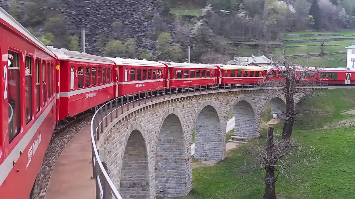 St. Moritz & Tirano: Day Tour from Milan + Bernina Express Train Ride