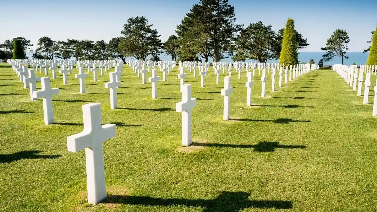 Normandy: D-Day Landings Tour + US Cemetery Provided by Ophorus