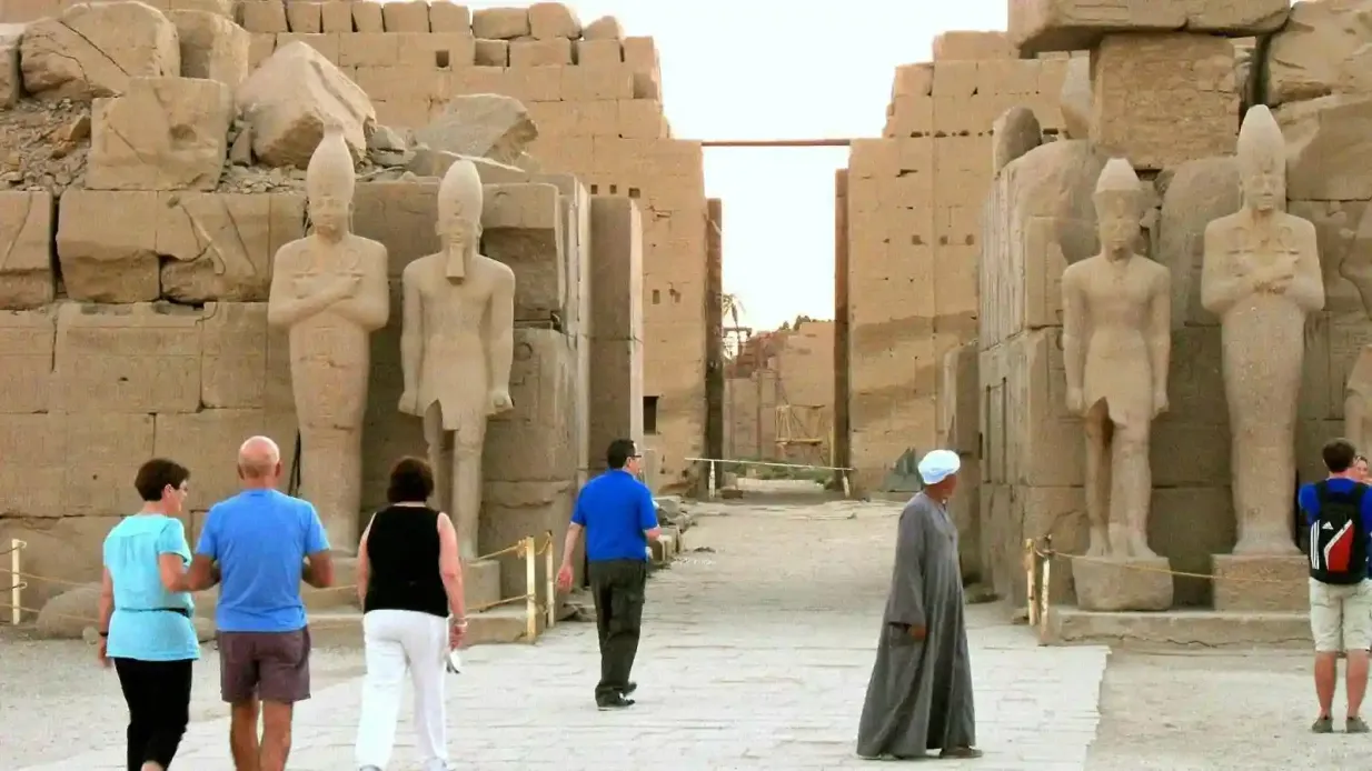 Luxor & Karnak Temples: Private Day Tour + Transfer + Lunch Provided by Black Camel Tours