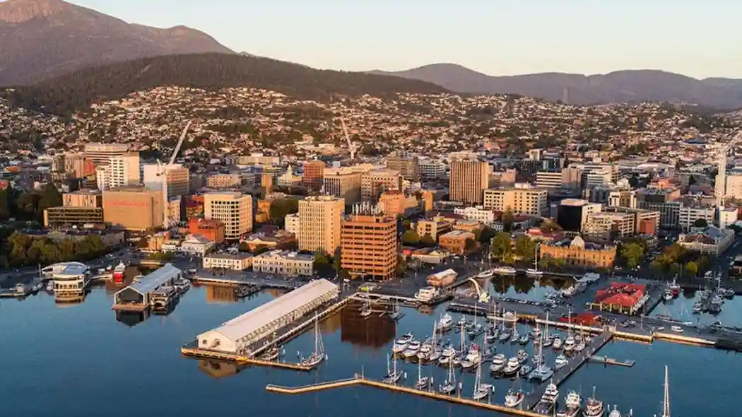 Hobart : Transfert en bus aller simple ou aller-retour entre le centre-ville et l'aéroport Fournie par Tiqets International B.V.