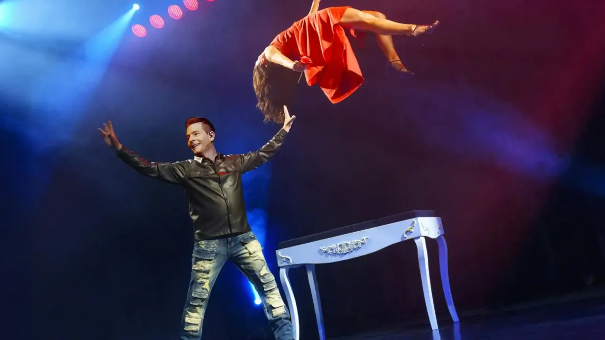 Greg Frewin Theater: Wild Magic Show Bereitgestellt von Pawsitive Productions Inc. dba Greg Frewin Theatre
