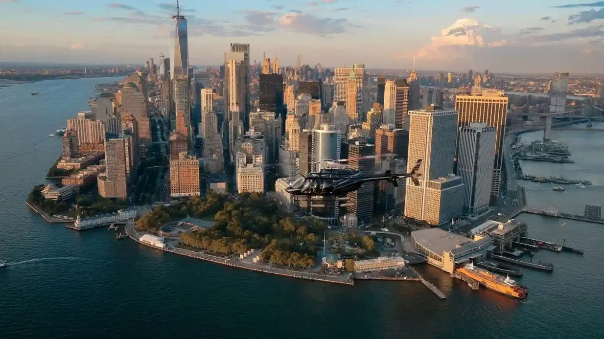 New York: 15, 20, or 30-Min Manhattan Helicopter Tour Provided by Helicopter Flight Services, Inc.