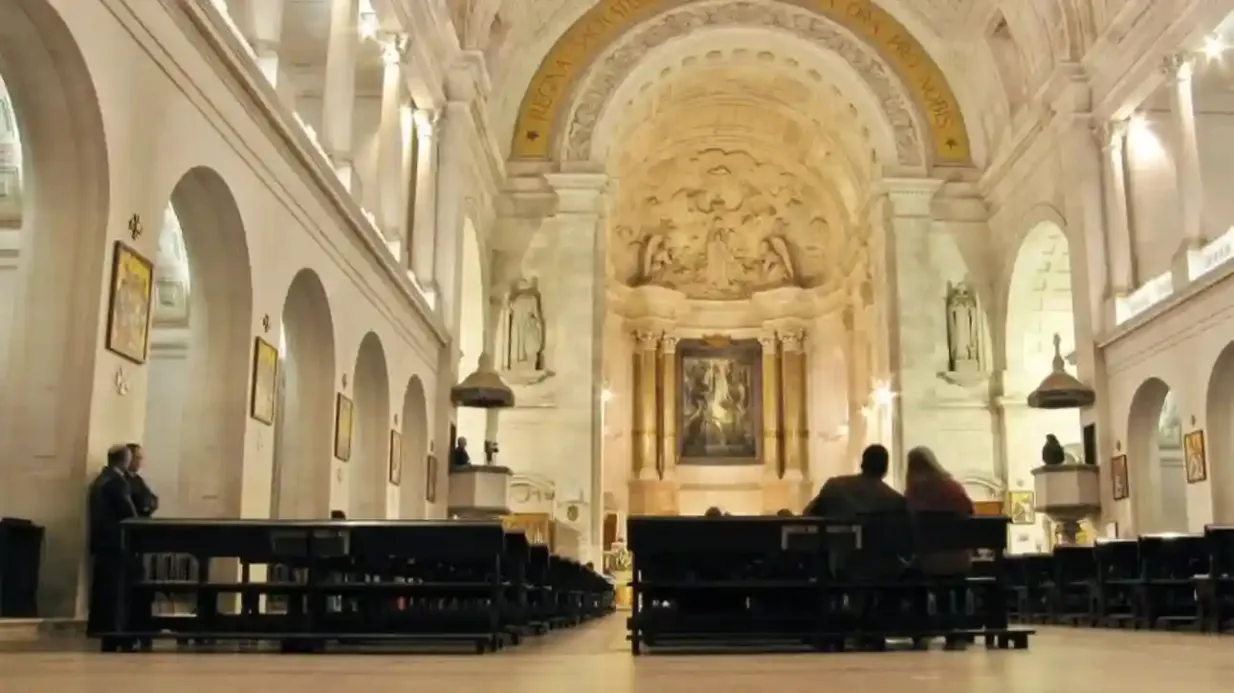 Santuário de Fátima: Visita guiada a partir de Lisboa Organizado por Exuberdirection Lda