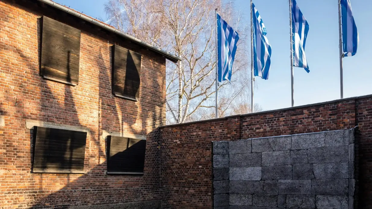 Auschwitz-Birkenau: Führung Bereitgestellt von Michael's Group Michał Ciężadło