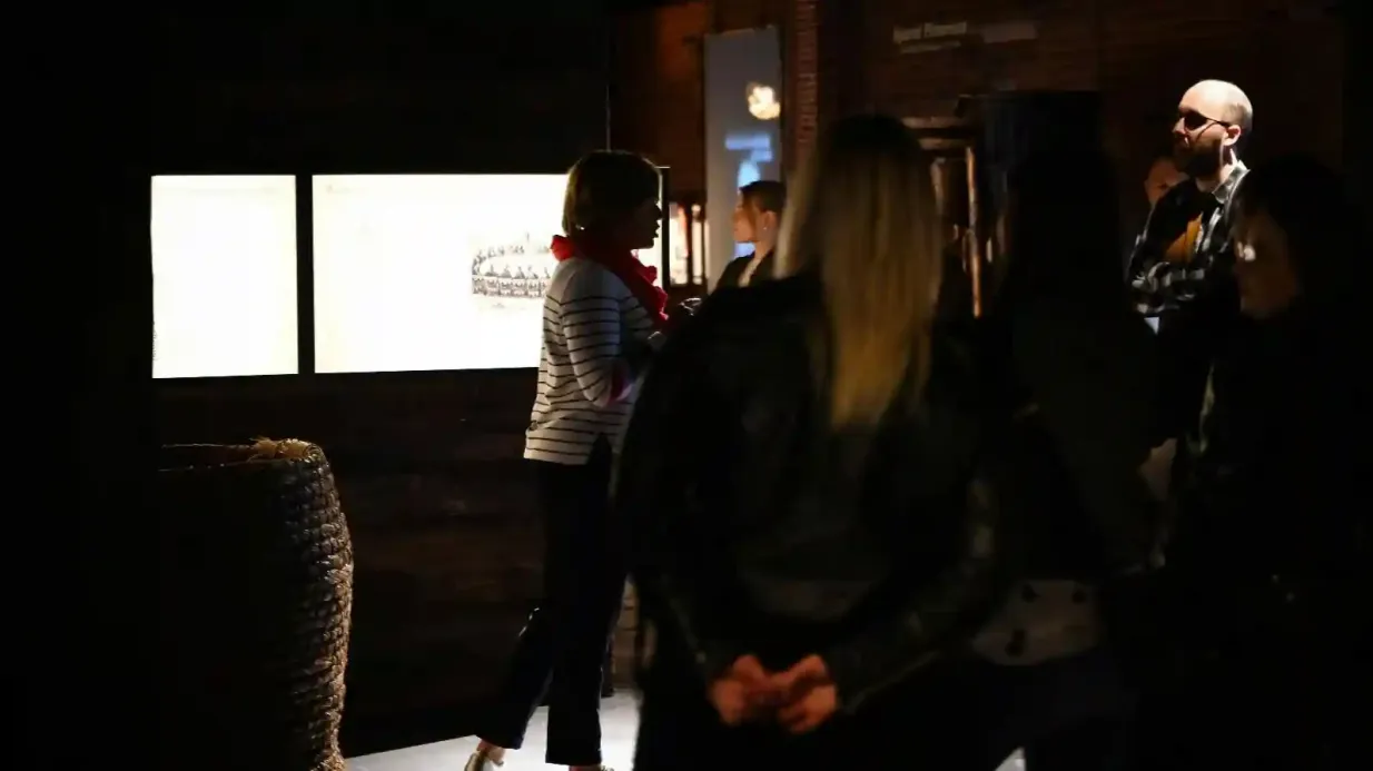 Visita ao museu da fábrica de vodca na cidade de Cracóvia Organizado por Discover Cracow