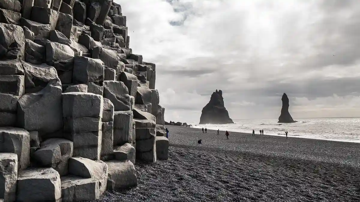 South Coast Waterfalls, Glacier, and Black Sand Beach: Tour from Reykjavik Provided by Bus Travel Iceland