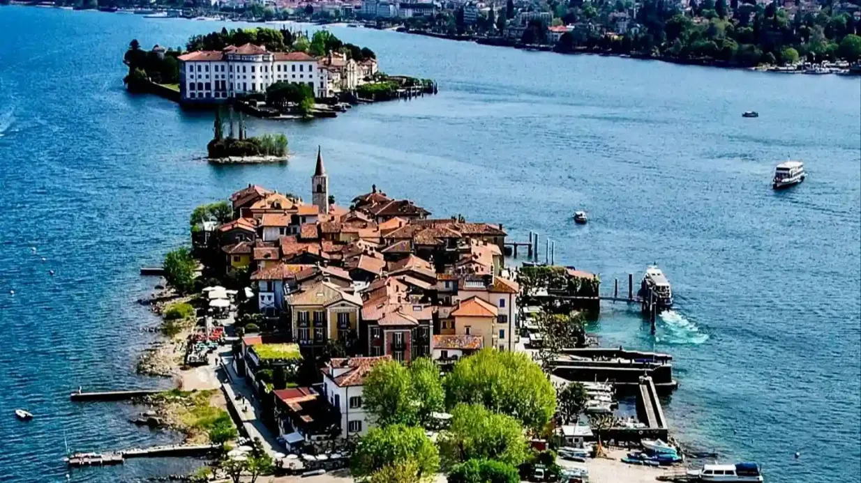 Isola dei Pescatori e Isola Bella: tour in barca Hop-on Hop-off Fornito da Isole Lago Maggiore Navigazione Isole Borromee SRL
