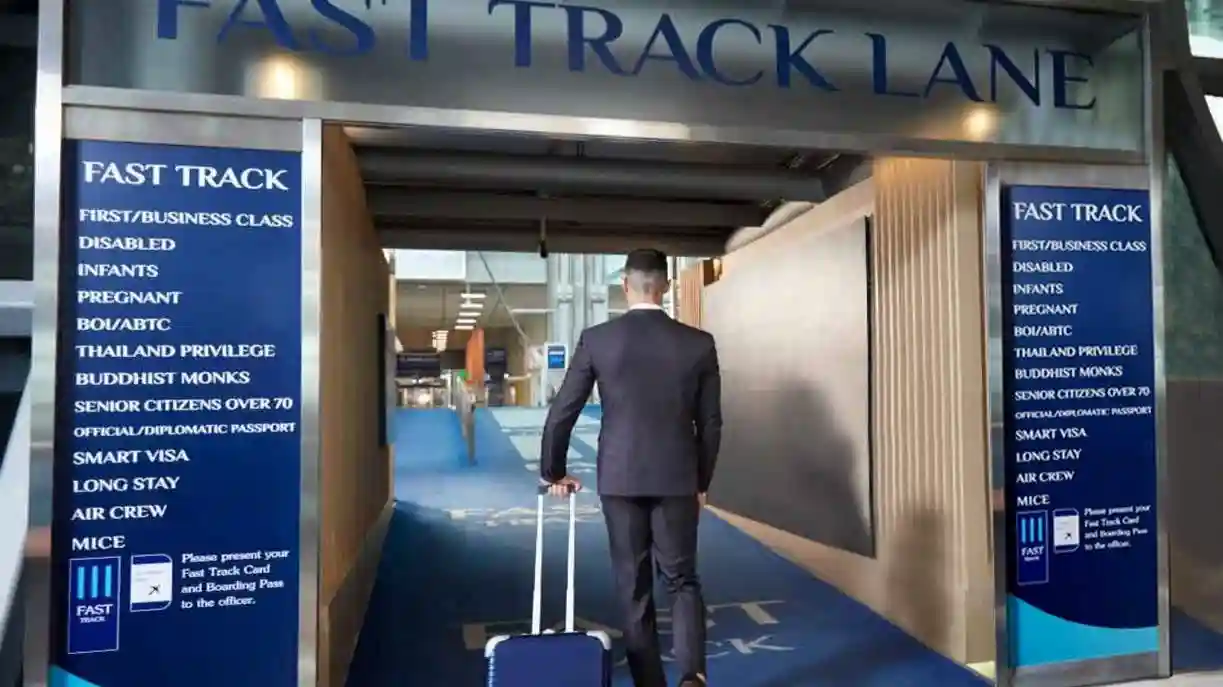 Pass per la corsia preferenziale guidata: Aeroporto di Bangkok Suvarnabhumi Fornito da IASIA (THAILAND) CO., LTD.