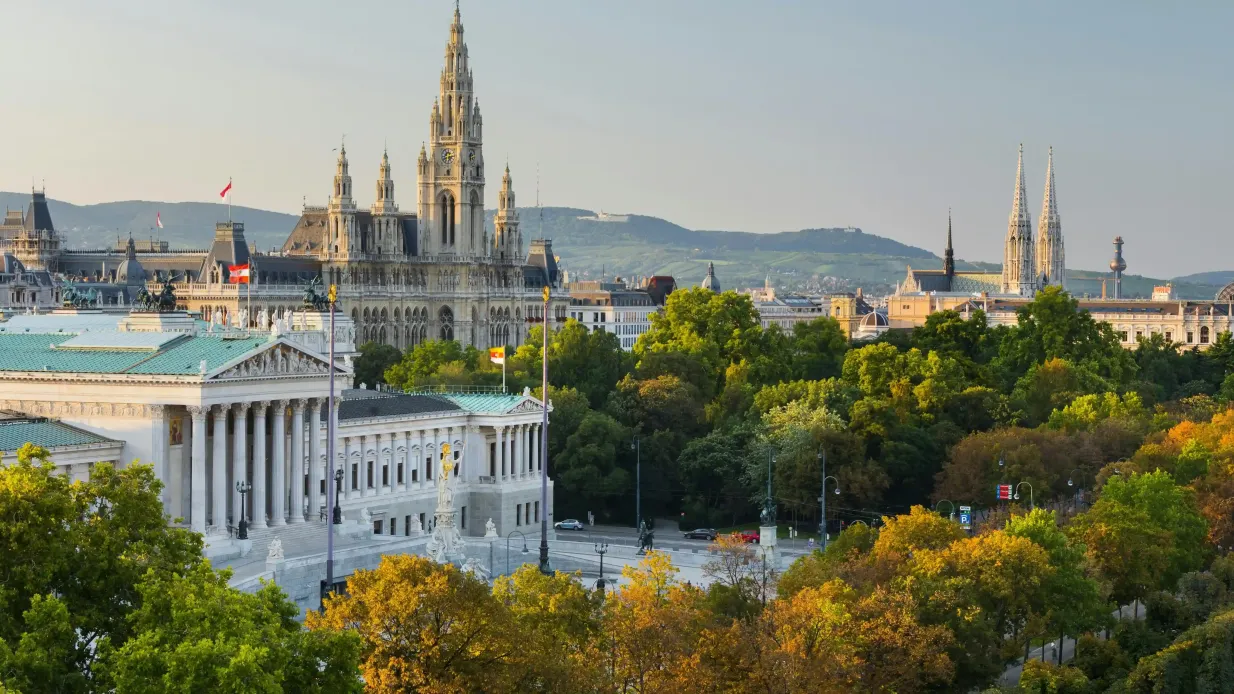 Austria: National Library Tour in Spanish Provided by Good Vienna Tour GmbH