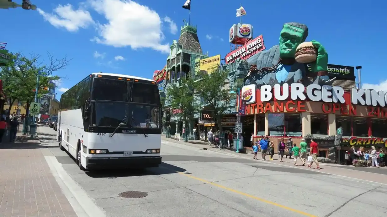Niagara Falls: Day Trip from Toronto with Hotel Transfer Provided by City Sightseeing Toronto (Urban Inc)