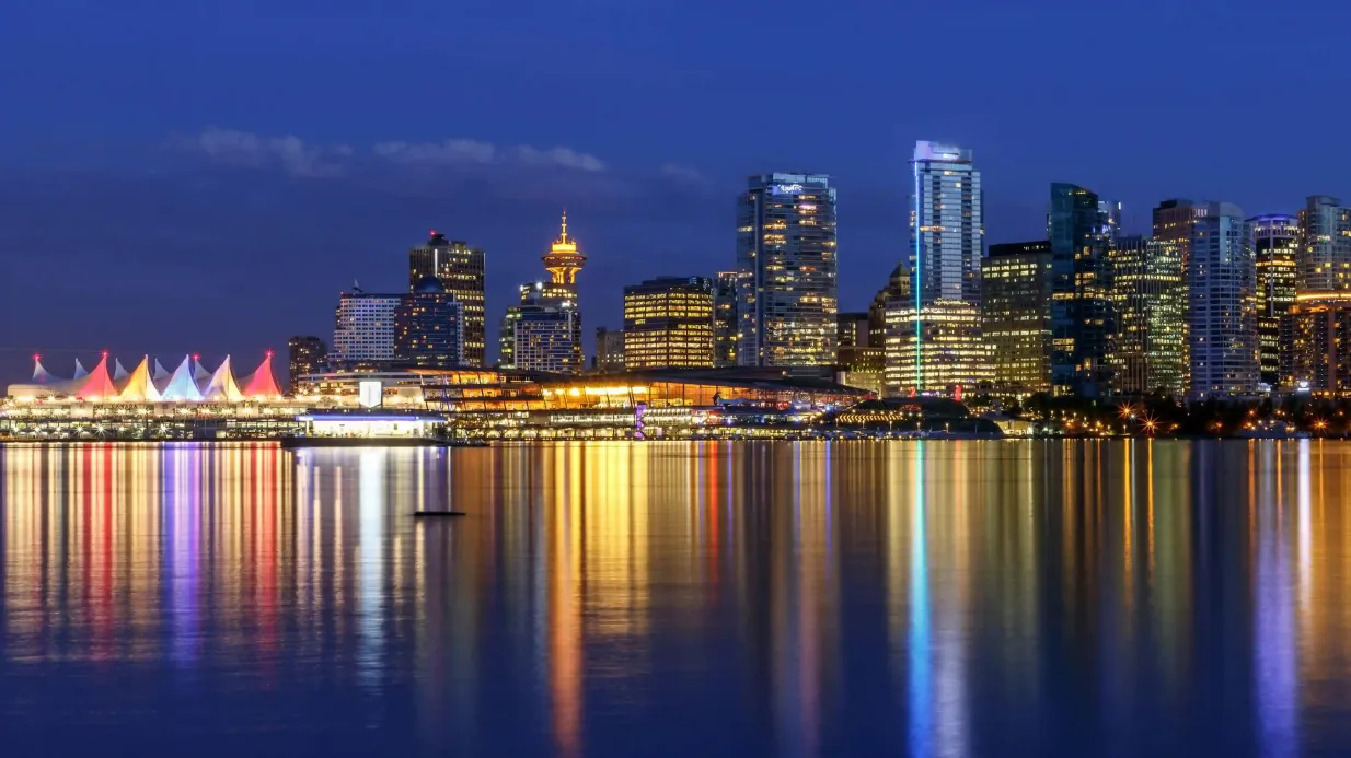 Vancouver: Scenic Twilight Tour with Capilano Park and Grouse Mountain Provided by See Sight Tours
