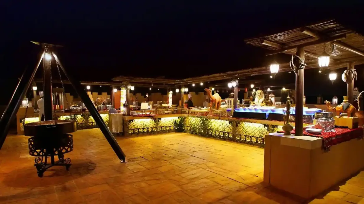 Dubai Royal Desert Fortress: Safari by Land Cruiser